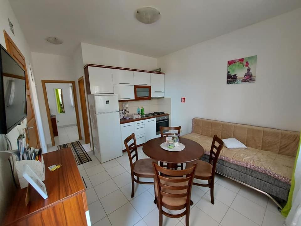 Apartments Sunrise Privlaka  Extérieur photo